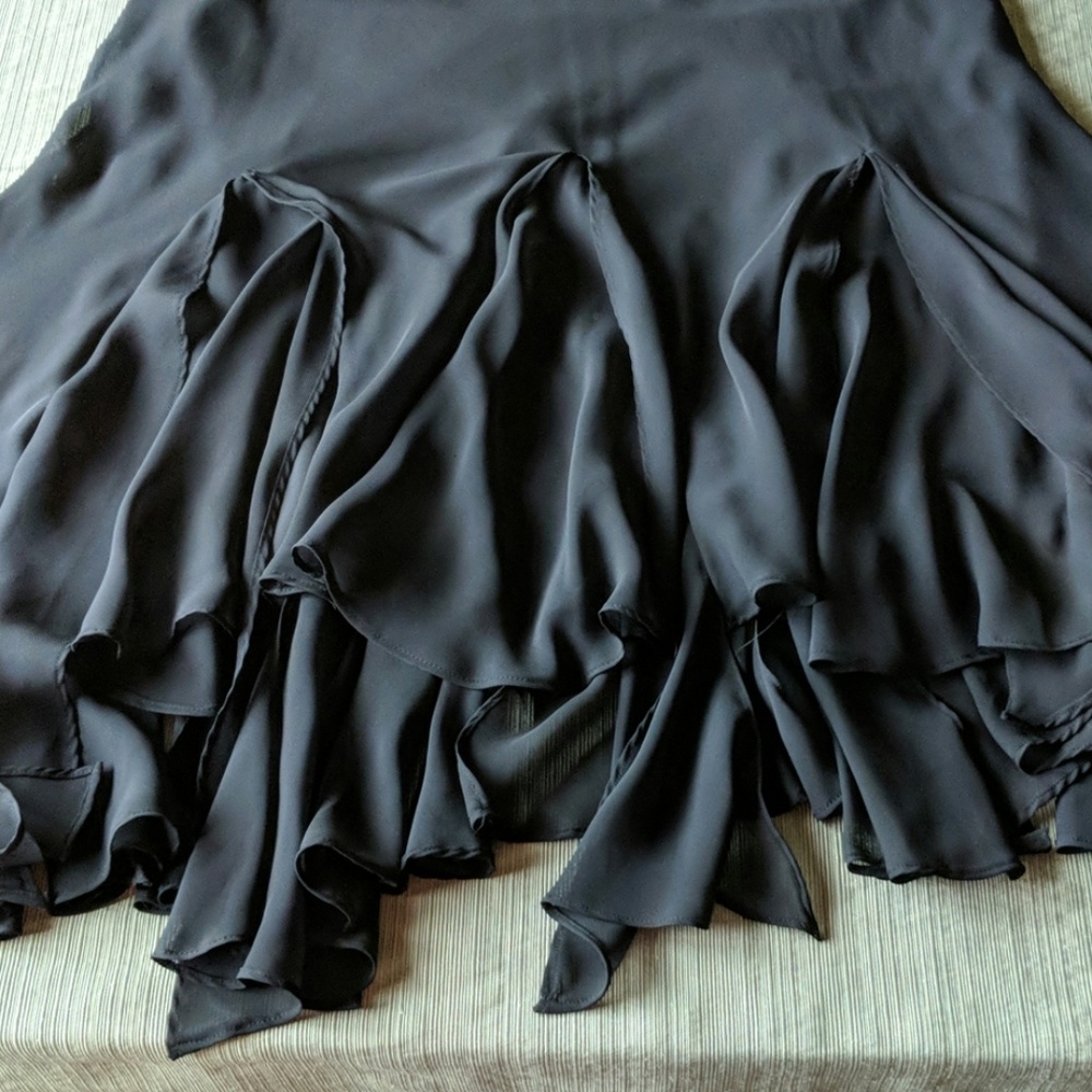 Skirt - Picture 3 of 3